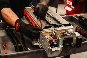 Toyota Prius hybrid battery replacement service Pakistan